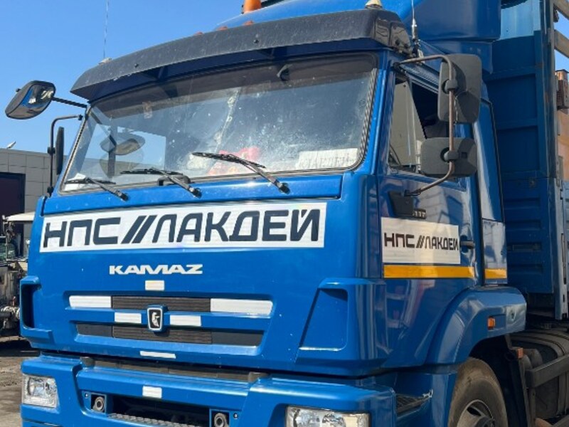 Грузовой автомобиль НПС//Лакдей